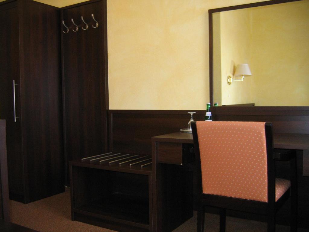 דיסלדורף Hotel Rosenhof חדר תמונה