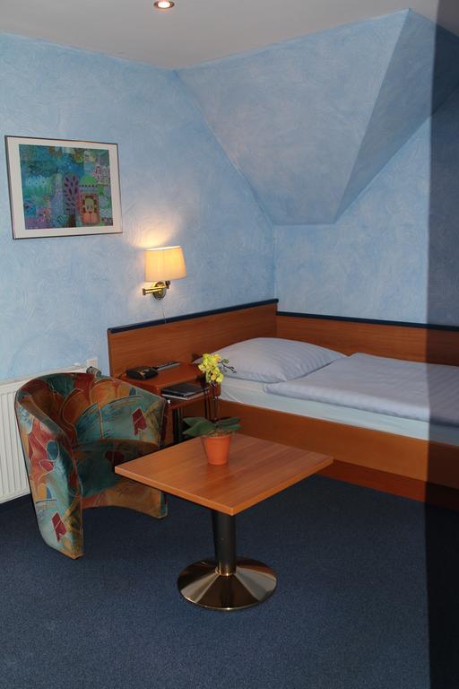 דיסלדורף Hotel Rosenhof מראה חיצוני תמונה